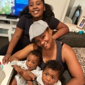 Meet your Posher, Erica